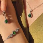 نیم سرویس نقره مدل اشکی زمرد | نیم ست نقره 925 عیار | نیم سرویس نقره زنانه خاص | نیم ست نقره زنانه نگین دار | نیم ست نقره دخترانه | نیم سرویس نقره زنانه نگین دار | نیم سرویس نقره زنانه ظریف | نیم سرویس نقره آبکاری | نیم سرویس نقره دخترانه | نیم سرویس گردنبند نقره زنانه | خرید نیم سرویس نقره زنانه | نیم سرویس نقره زنانه جدید | گردنبند نقره | گوشواره نقره | دستبند نقره | نیم سرویس نقره | نیم سرویس عروس | سنگ جواهری | نیم سرویس زنانه | هدیه روز مادر | کادوی روز مادر | هدیه ولنتاین | کادوی روز زن | هدیه زنانه | هدیه خاص | هدیه تولد زنانه | جواهر عتیقه | جواهری خانم سنگی | کد 1087