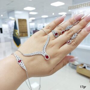 ست نقره زنانه | ست نقره 925 عیار | انگشتر نقره | گردنبند نقره | گوشواره نقره | سرویس نقره | جواهری خانوم سنگی