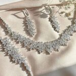 ست نقره زنانه مدل سرو درخشان | سرویس نقره زنانه مدل خاص | گردنبند زنانه | گردنبند زنانه همراه با زنجیر | ست نقره زنانه نگین دار | ست نقره دخترانه | سرویس نقره زنانه نگین دار | سرویس نقره زنانه ظریف | سرویس نقره دخترانه | سرویس گردنبند نقره زنانه | خرید سرویس نقره زنانه | سرویس نقره زنانه جدید | گردنبند نقره | گوشواره نقره | سرویس نقره | سرویس عروس | سرویس زنانه | هدیه ولنتاین | کادوی روز زن | هدیه زنانه | هدیه تولد زنانه | جواهری خانم سنگی | کد 1095