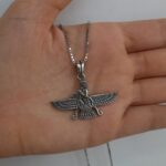 پلاک نقره فرهور نقره عیار 925 | گردنبند نقره فرهور | طرح فرهور | گردنبند | جواهری خانوم سنگی | کد 1018