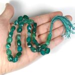 قیمت و خرید تسبیح سنگی عقیق سبز مالاکیت پیچ 4 تراش 33دانه سایز 10 - Image 3