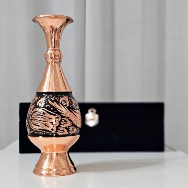 قیمت و خرید گلدان مسی مدل الماس تراش ارتفاع 25سانت به همراه جعبه فانتزی - Image 4