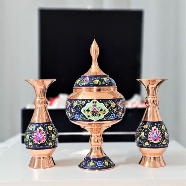 قیمت و خرید ست گلدان 16 و شکلات خوری 23 مسی طرح پرداز به همراه جعبه فانتزی - Image 1