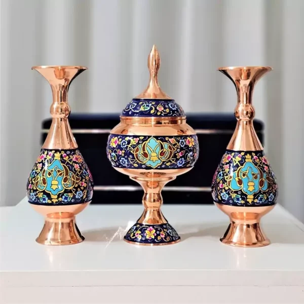قیمت و خرید ست گلدان 20 و شکلات خوری 23 مسی طرح پردازطلایی به همراه جعبه فانتزی - Image 1