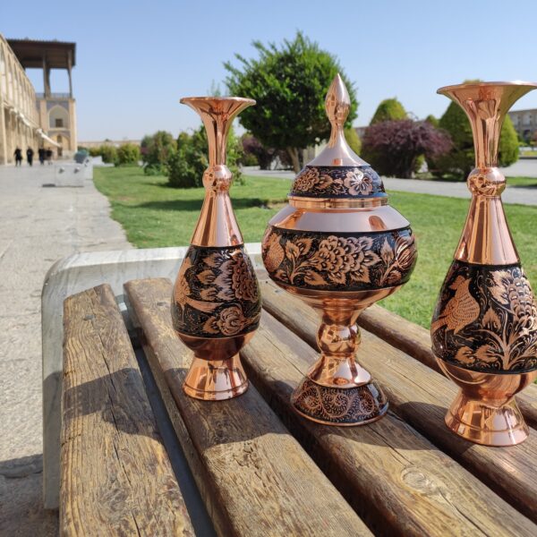 قیمت و خرید ست گلدان و شکلات خوری مسی مدل الماس تراش ارتفاع 30 - Image 1