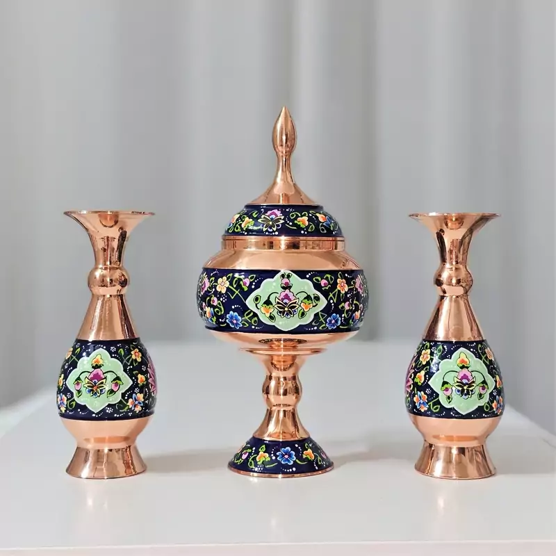 rUDft2sjbpxqBtyIZmJW3pOVDMgAlmWlrShHVEkRQkKJv7lXDx.jpg_800X800X70 قیمت و خرید ست گلدان 16 و شکلات خوری 23 مس و پرداز - Image 1