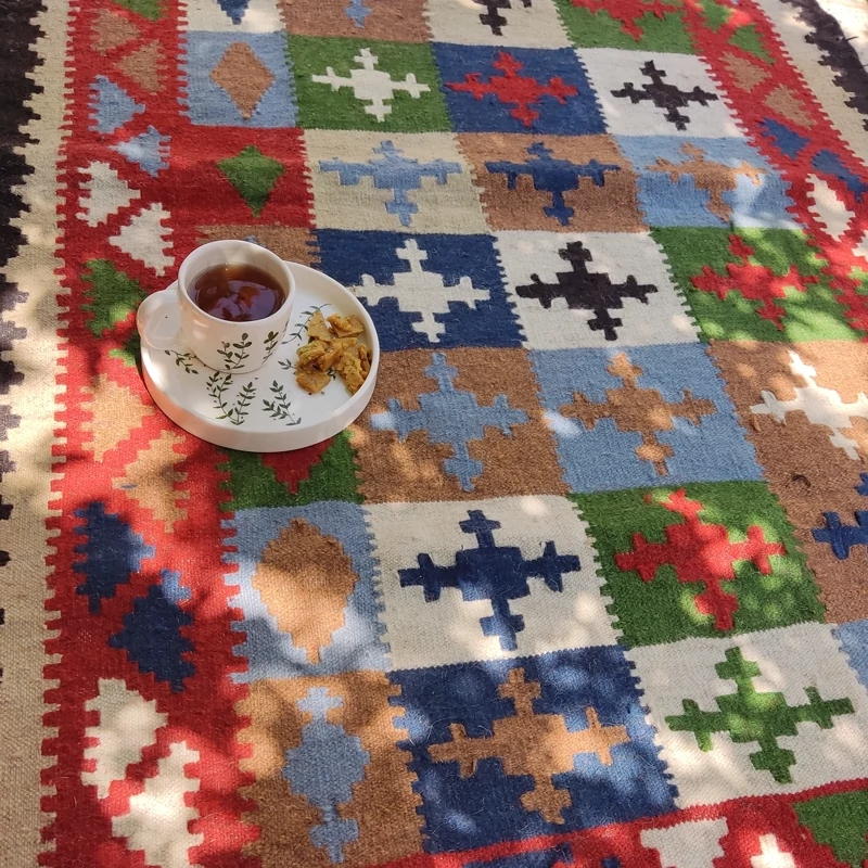 Bs3sO6fXj25odV2rSGjxFEWvn6pwHnRUDlYnemdtgGCfTY3lKE.jpg_800X800X70 قیمت و خرید گلیم دستباف دو رو قشقایی شسته شده و سرویس شده با پشم و بافت مرغوب ایل قشقایی شیراز - Image 2